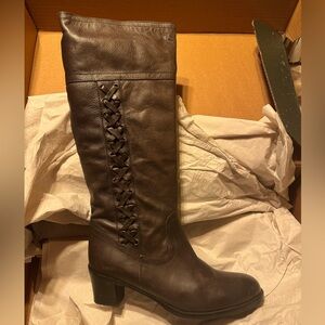 Eddie Bauer Dark Brown Heeled Boots